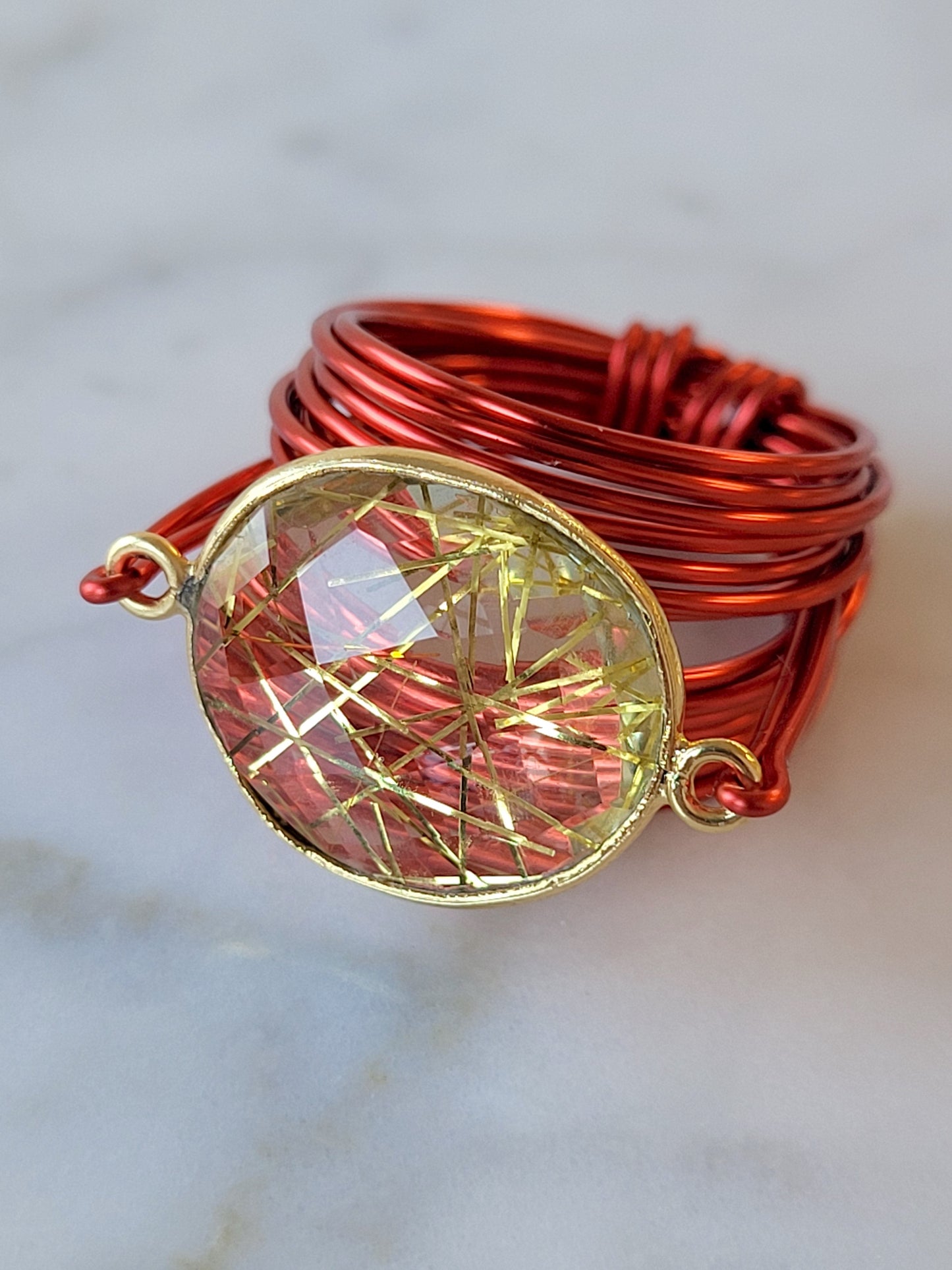 Torrey Ring in Rot mit goldenem Rutilquarz