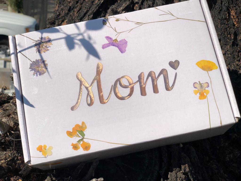 Verwöhnende Muttertags-Geschenkbox – Handgemachte natürliche Hautpflege & Spa-Set