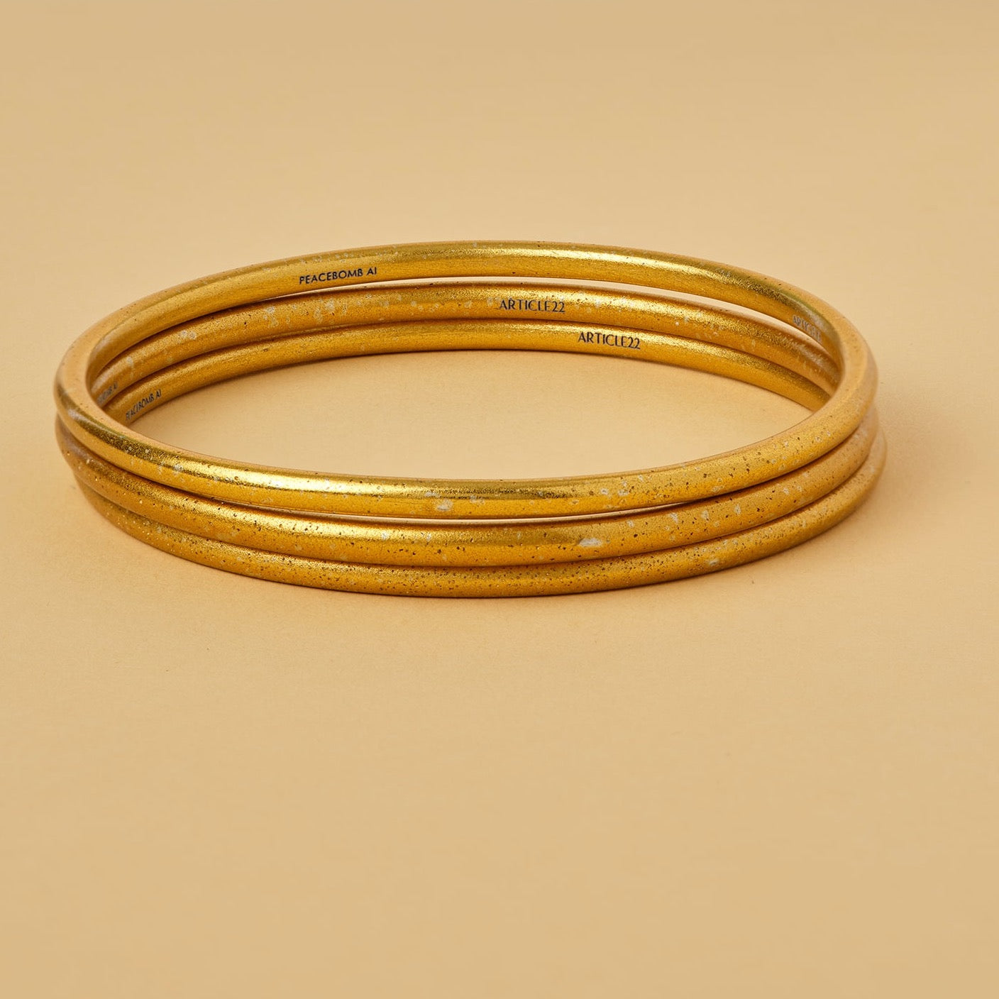 VIRTUOUS CIRCLE GOLDFARBENER SCHMALER ARMREIF