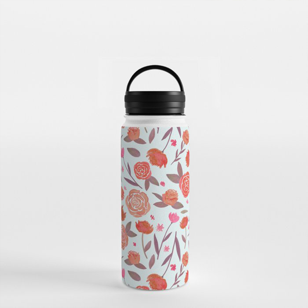 Wasserflasche mit rotem Griff und Blumendekor