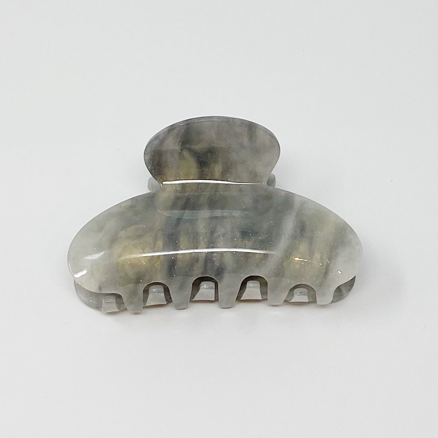 Retro Feel Hair Claw