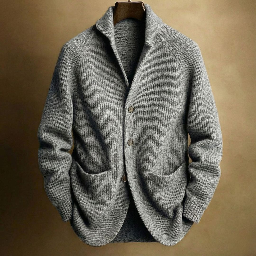 Gentlemans Knitted Three-button Shawl-collar Cardigan
