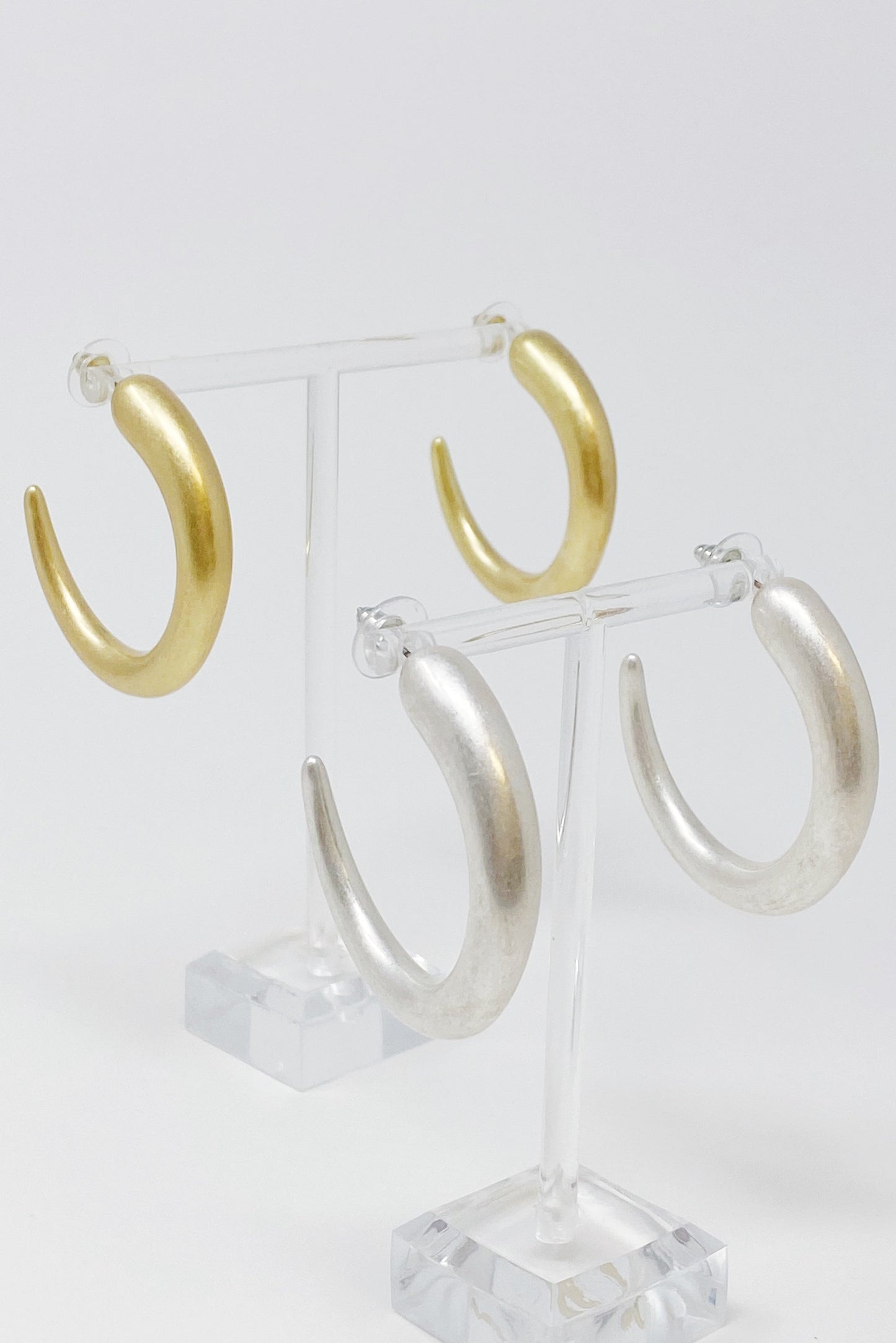 So Smooth Daily Hoop Earrings
