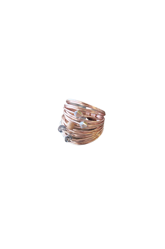 Marcia Rose Gold Drahtwickelring mit grauen Swarovski Kristallen