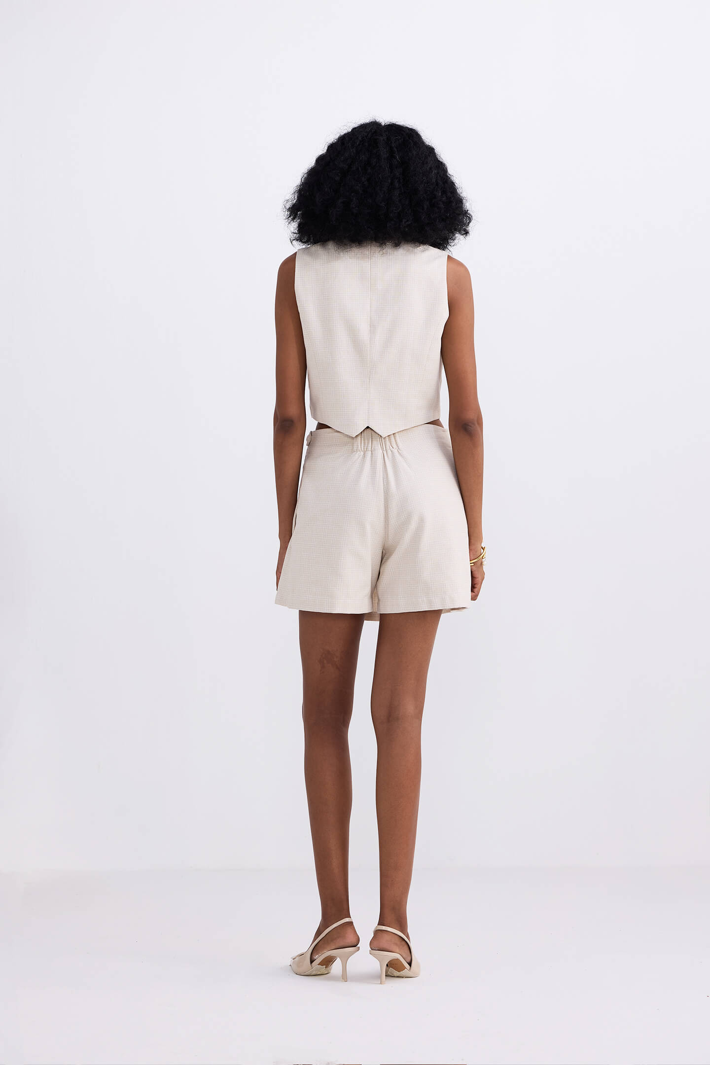 Cropped Cotton Tweed Vest in Cream