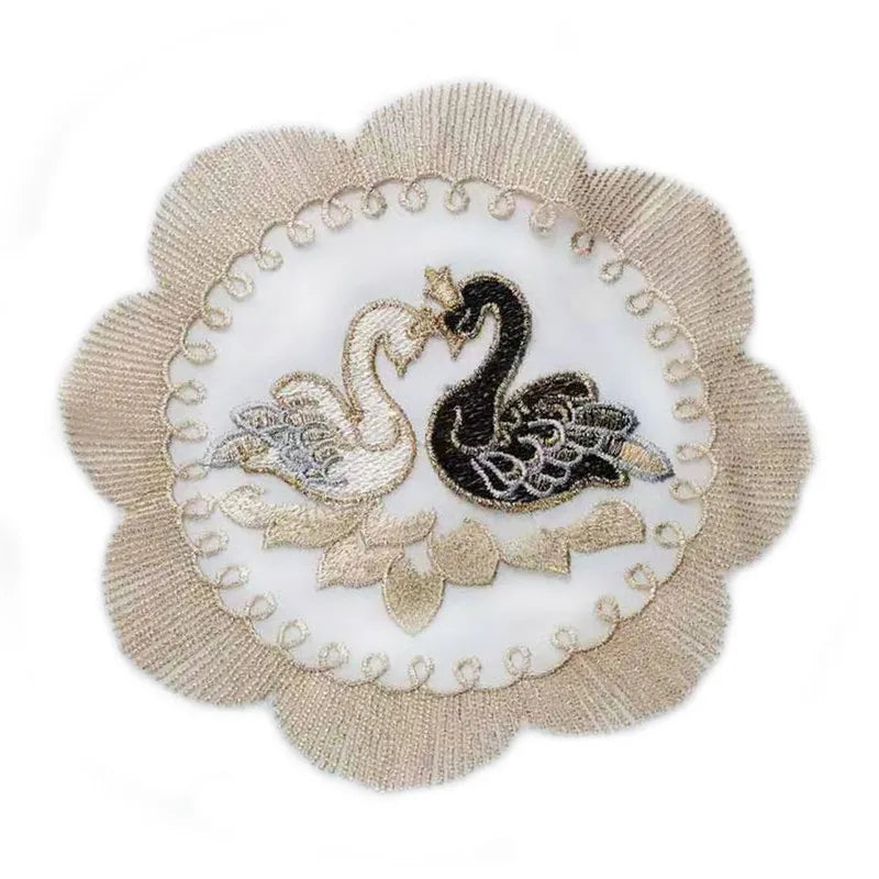 Modern Chinese Gold Embroidered Swan Pattern Round Table Mat Bar Counter Kitchen Coaster Christmas Wedding Festive Decoration