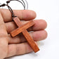 MX001 Katholisches Kreuz Halskette Jesus Christus Anhänger Choker Retro Schmuckstil Naturholz Halskette Großhandel Amulett
