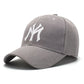 Großhandel Kostenloses individuelles Logo Unisex Denim Hochwertige Dad-Mütze mit gesticktem Logo Baseballkappe für Eltern Strand Klassischer Sport