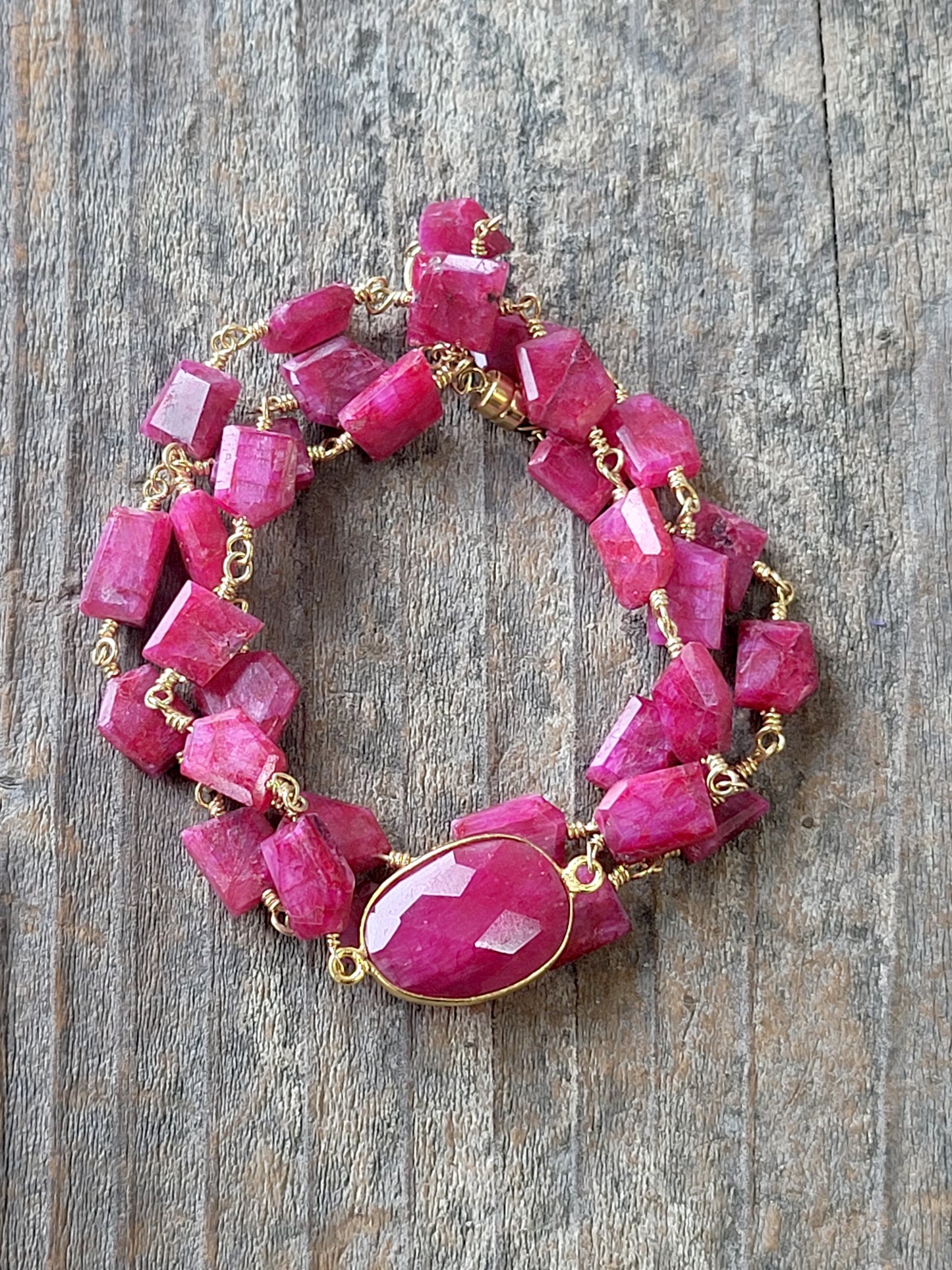 Hana Wrap Bracelet/Necklace in Ruby - Chunky Stone