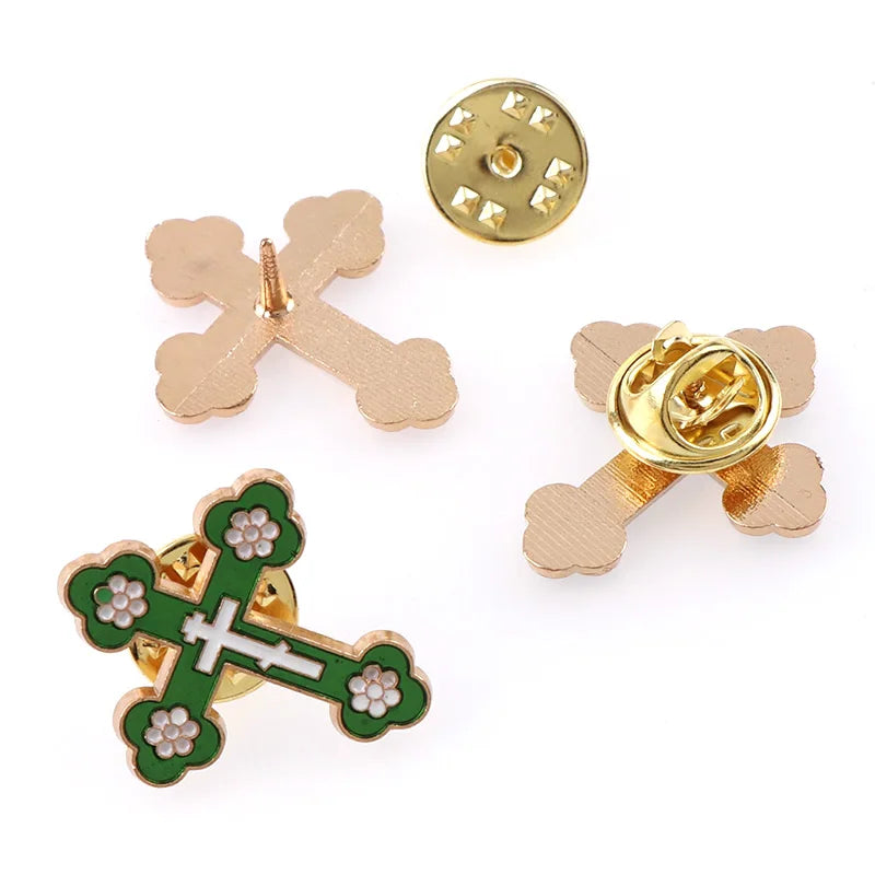 Emaille-Broschen Anstecknadeln Kruzifix Heiliger Christus Metallabzeichen Kreuz-Reversnadeln für Kleidung Vintage-Boutonnière Kragen Schmuck