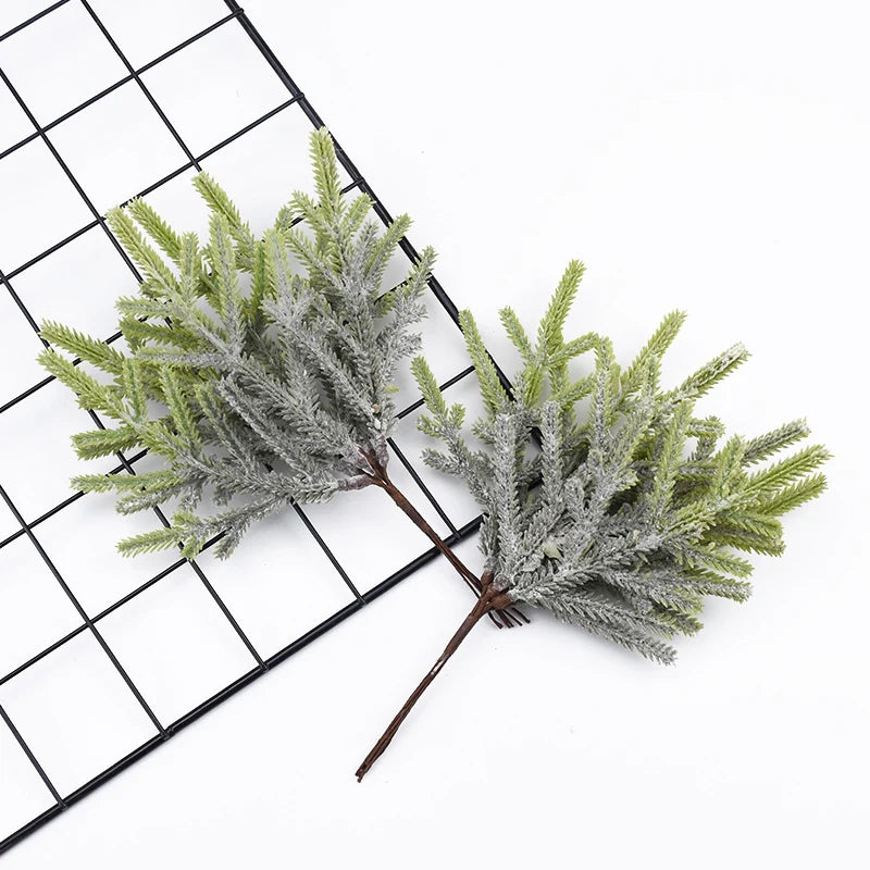 6 Stück Kunstpflanzen Weihnachtsbaum Hochzeit Hauptdekor Zubehör Dekorative Blumen Kränze Scrapbooking Künstliche Tannennadeln