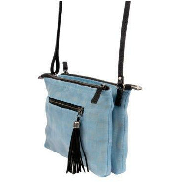 Schultertasche in der Nähe
