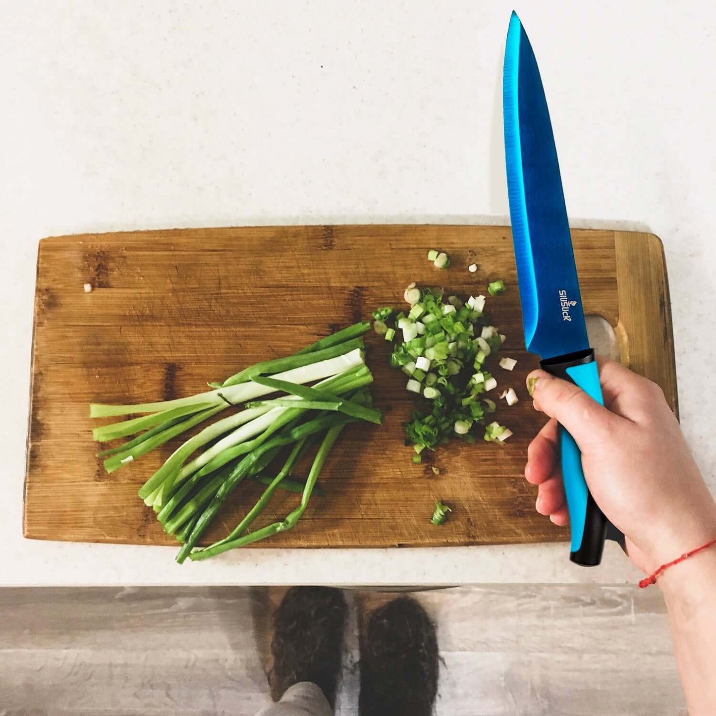 Kitchen Knife Set Kit & Black Magnetic Rack & sharpener