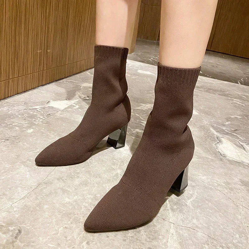 Neue Damen-Spitzstiefel 2025: Modische, schlanke Sockenstiefel und lässige, dicke High-Heel-Sockenstiefel