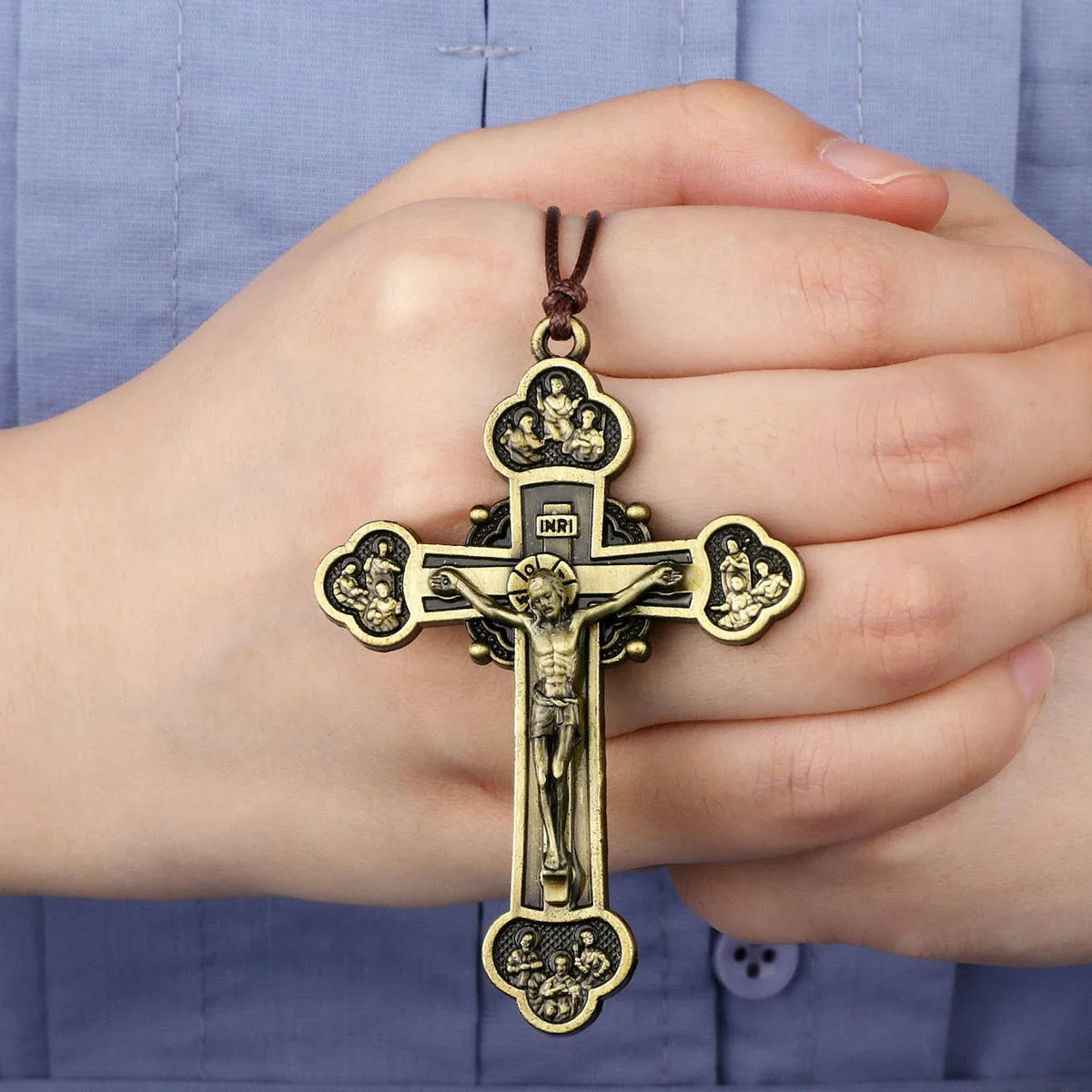 Cottvott Dreifaltigkeits-Kruzifix Jesus Christus Kreuz Anhänger Halskette Katholische verstellbare Wachsseilkette Halskette Frauen Männer Schmuck Geschenk
