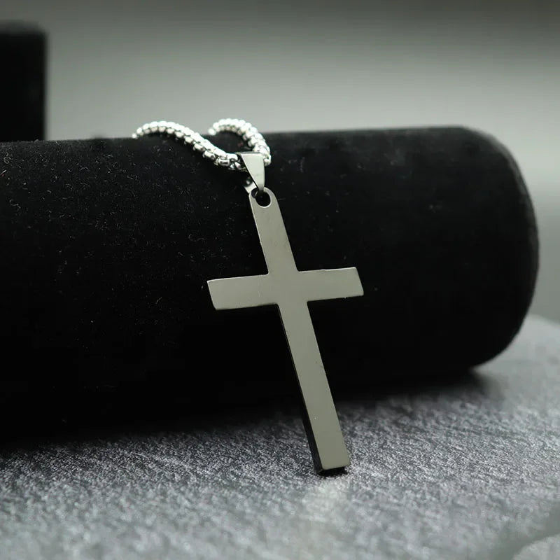 Schlichte Kreuzkette mit Kreis Anhänger Edelstahl Halskette Christ Kreuz Halskette für Herren Jungen Coole Halskette Collier