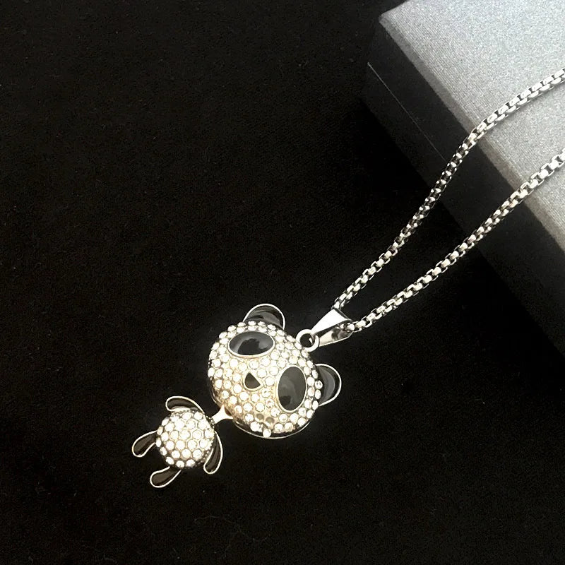 Fashion Movable Panda Necklace Lady Exquisite and Cute Cartoon Animal Hip-hop Personality All-match Pendant