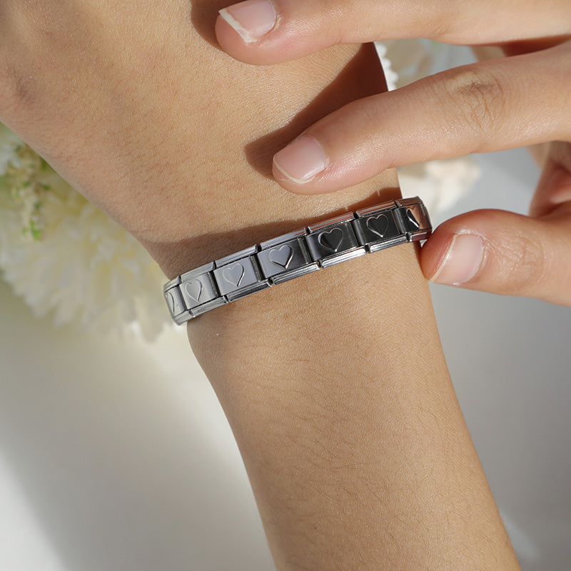 Hapiship Neue Mode Frauen Romantisches Herz 9mm Breite Edelstahl Armband Armreif Mädchen Hochzeit Weihnachtsgeschenk Schmuck G205