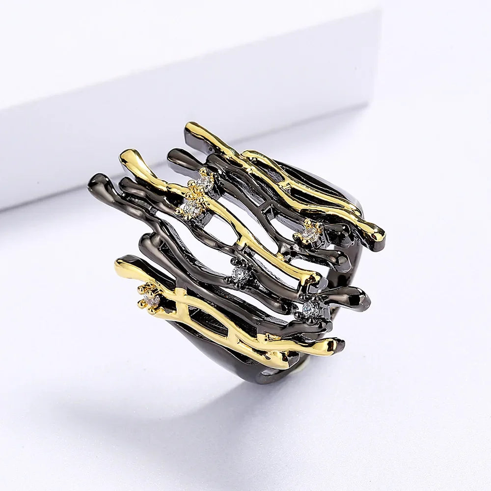 Ringe für Frauen Geometrische Hohle Unregelmäßige Astform Damen Schmuck Mode Party Geschenk Schwarz Gold Farbe Accessoires