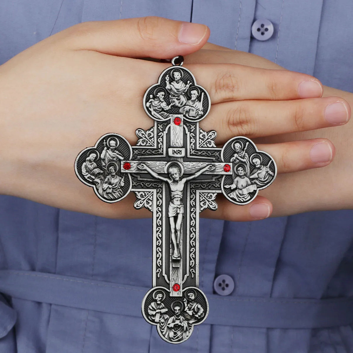 Diyalo Katholisches Metallkruzifix Jesus Christus Kreuz Anhänger Halskette Rosenkranz Holzkugeln Kette Halskette Damen Herren Schmuck Geschenk