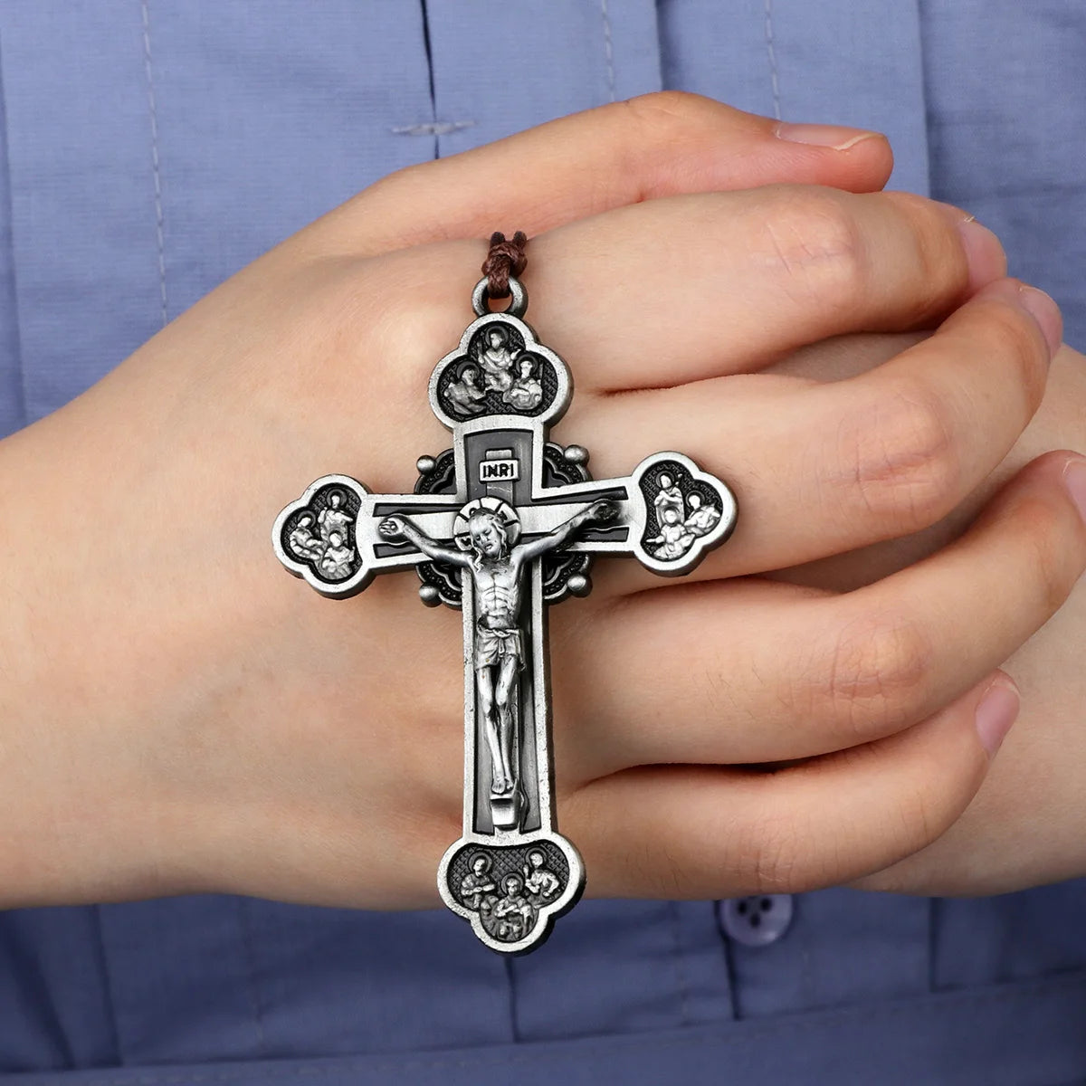 Cottvott Dreifaltigkeits-Kruzifix Jesus Christus Kreuz Anhänger Halskette Katholische verstellbare Wachsseilkette Halskette Frauen Männer Schmuck Geschenk
