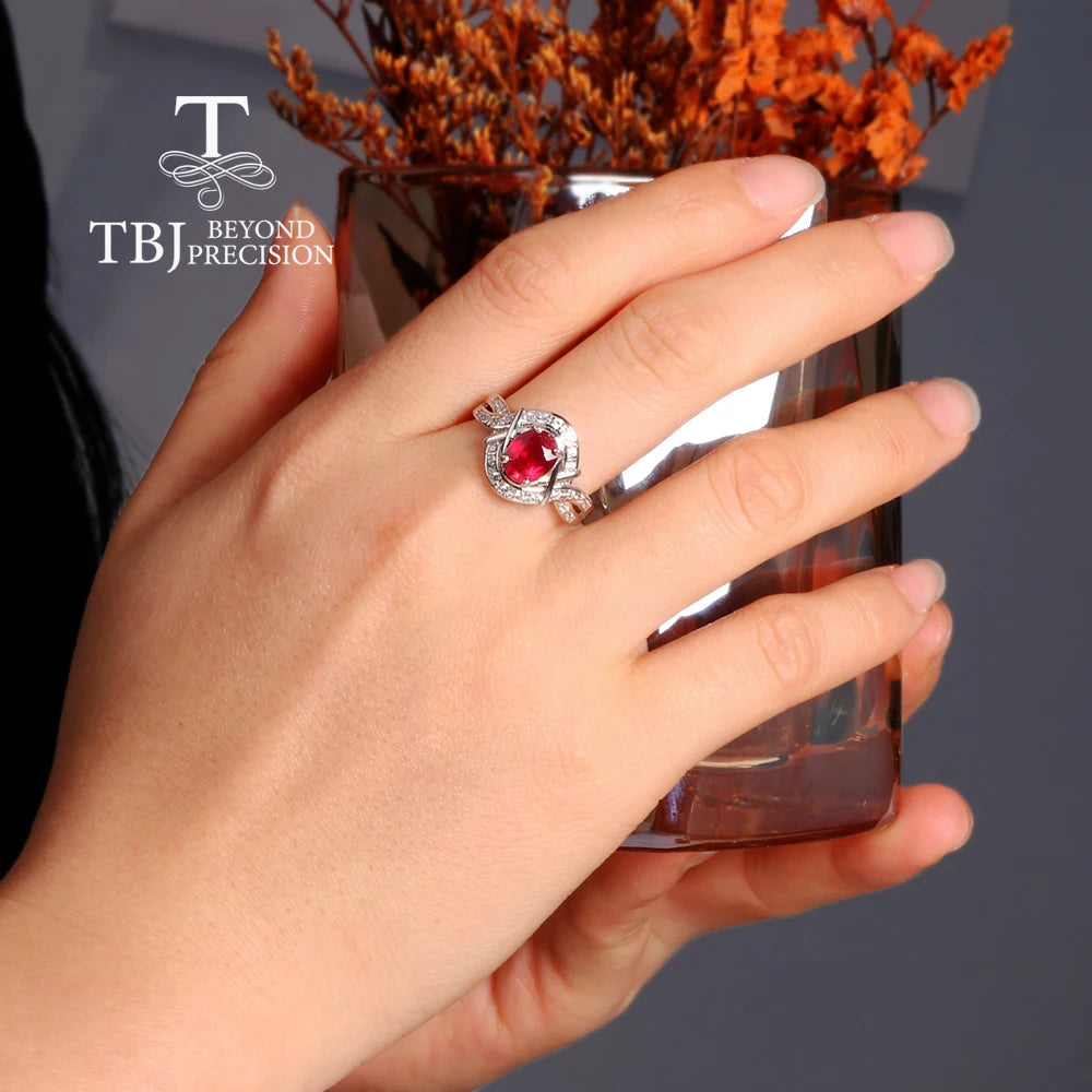 Wunderschöner Design-Ring mit natürlichem Rubin, Edelstein, exquisiter 925er Sterlingsilber-Schmuck für Frauen