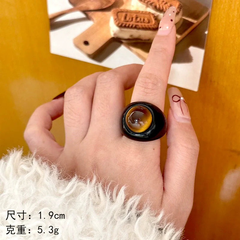 HANGZHI Unregelmäßige breite, klobige Ringe für Damen Vintage Acrylharz Herbst Winter Geometrischer Stapelschmuck Finger Accessoire
