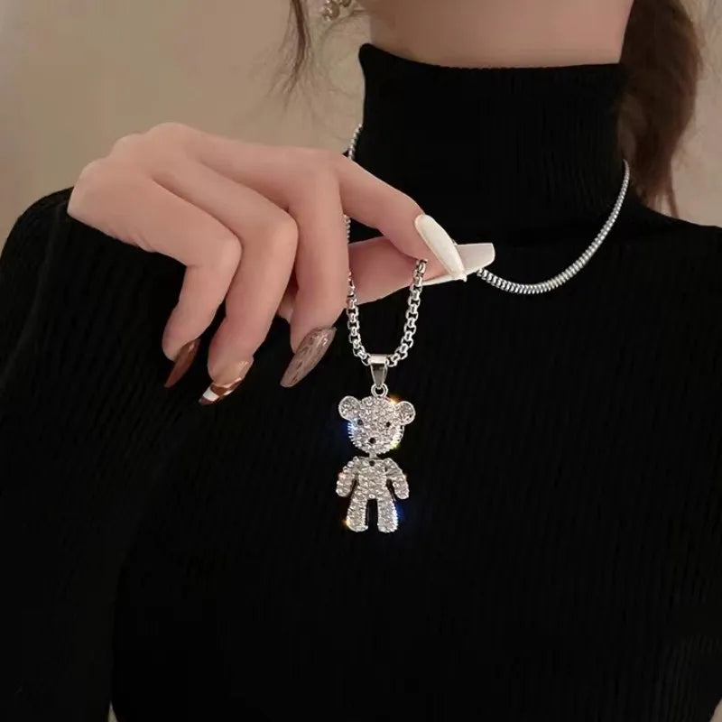 Niedliche Bären-Anhänger-Halskette für Damen, modische Persönlichkeit, Hip-Hop-Kette, glänzender Zirkon-Bär, Hoodie-Accessoires, Trend-Party-Schmuck