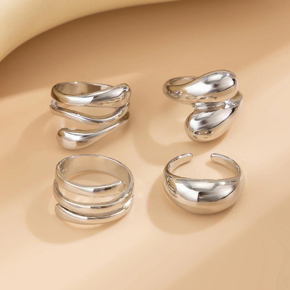 Fashion 4er-Set unregelmäßige Ringe für Frauen Punk-Persönlichkeit Gold-Silber Farbe Offene Ringe Party Täglich Weiblicher Schmuck