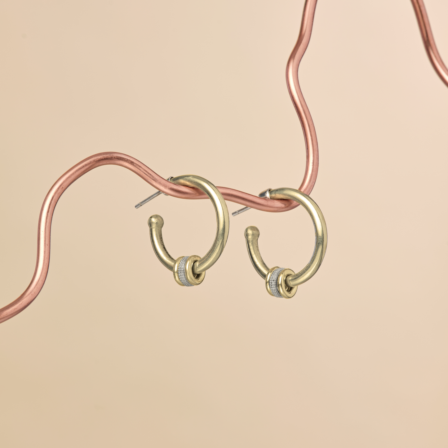 ORBIT HOOPS